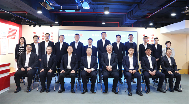 2024年2月27日，竞技宝
党委书记、董事长刘敬桢与南光集团党委书记、董事长傅建国举行会谈。竞技宝
与南光集团、中国海外集团签署了三方项目合作框架协议。竞技宝
副总经理（主持经营工作）胡建伟，副总经理董增贺、晋斌，南光集团副总经理宋晓冬，中国海外集团董事张海鹏等参加活动。1.jpg