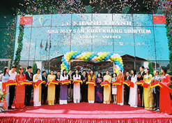 2003年，越中制药无限义务公司（VCP）在越南河内建立，这是我国在越建立的第一家药品出产企业。